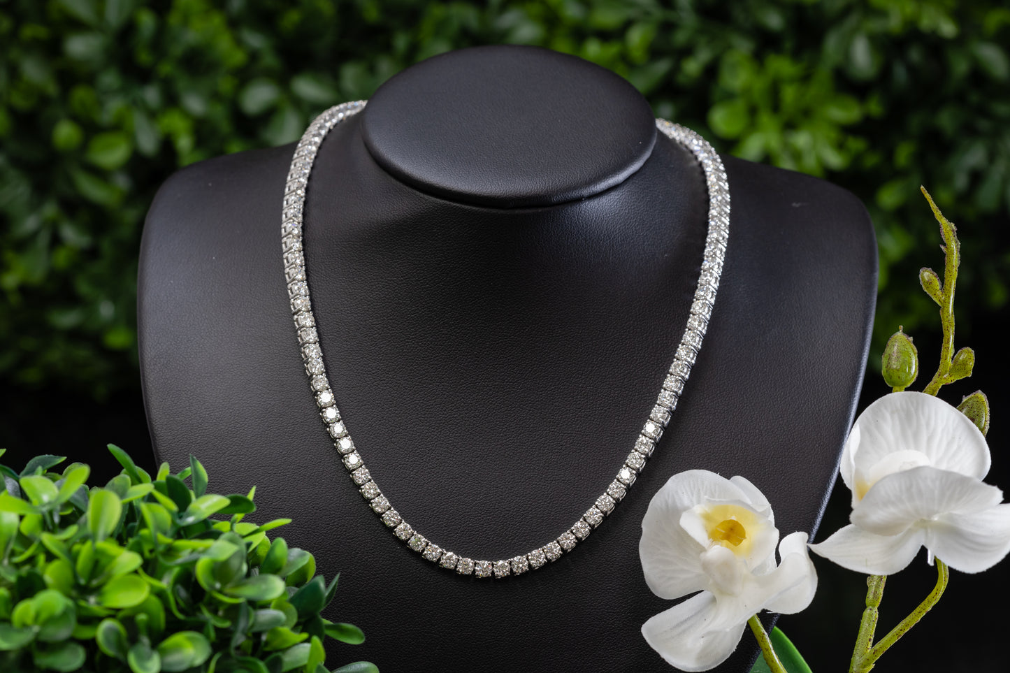 S.KASHI 14k White Gold Diamond Line Necklace
