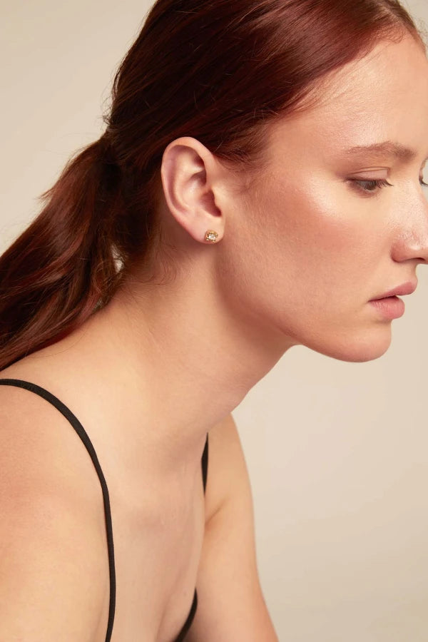 COSMOS Stud Earrings in Gold