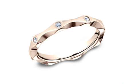 2.5mm SWEETHEART 14K Scalloped Band with Diamonds