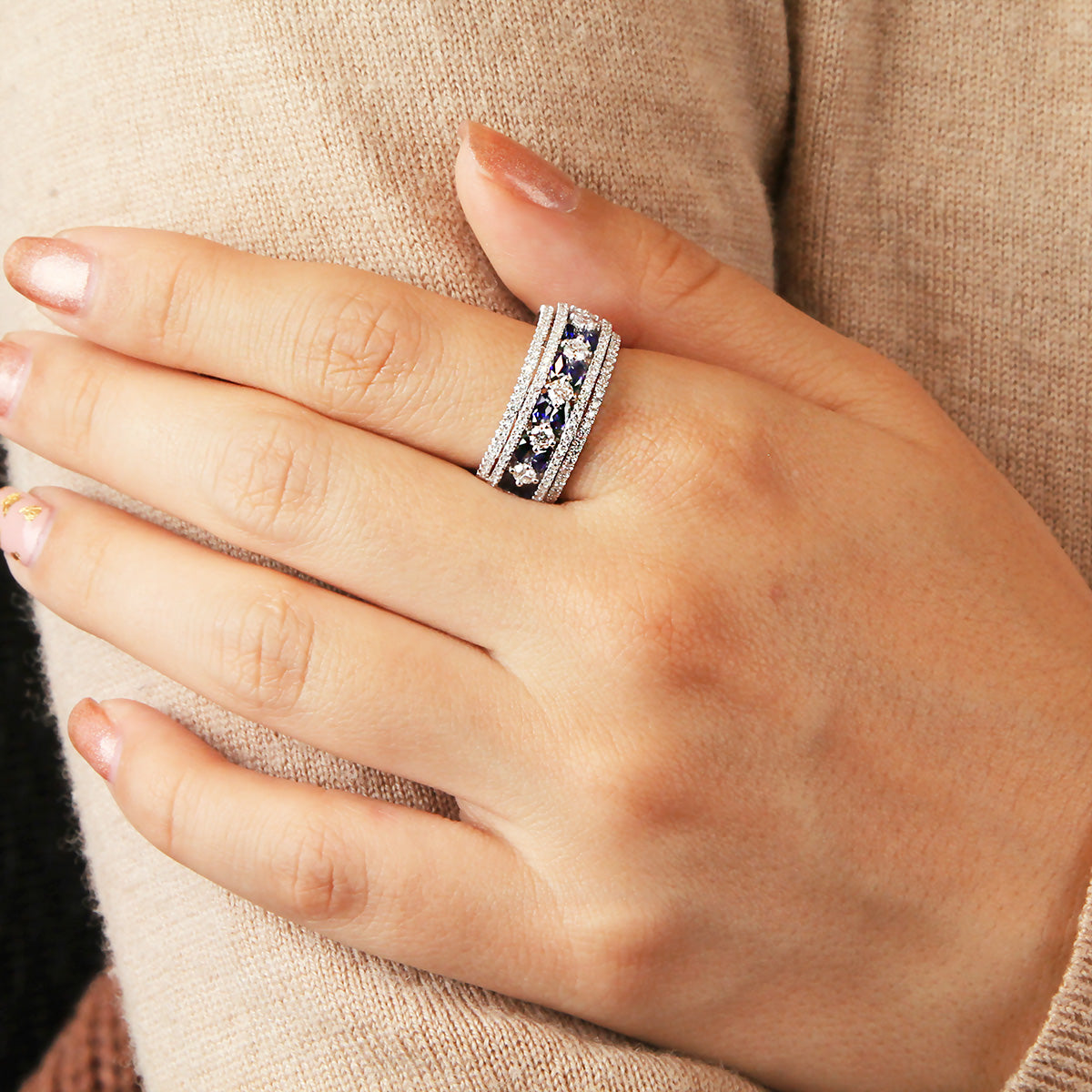 14k White Gold Diamond and Sapphire Band