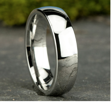 6mm Polished Domed Band in Cobalt