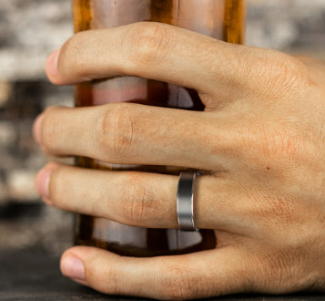6.5mm REMBRANDT Band in 14K/ Tantalum Band