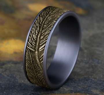7.5mm 14K & Tantalum Band with Feather Pattern
