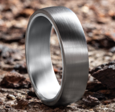 6.5mm BARON 14KW & Tantalum Band with Satin Finish