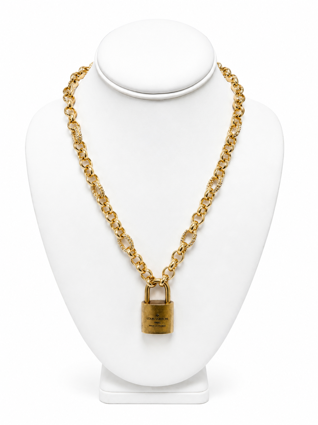 Link Necklace with Louis Vuitton Padlock and Key in Gold