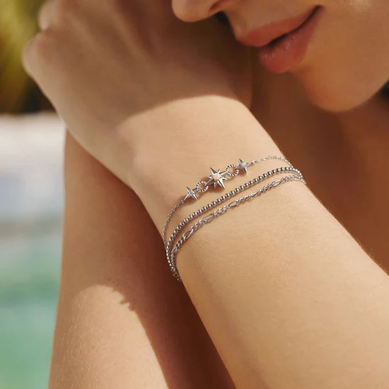 Silver Filial Curb Chain Bracelet
