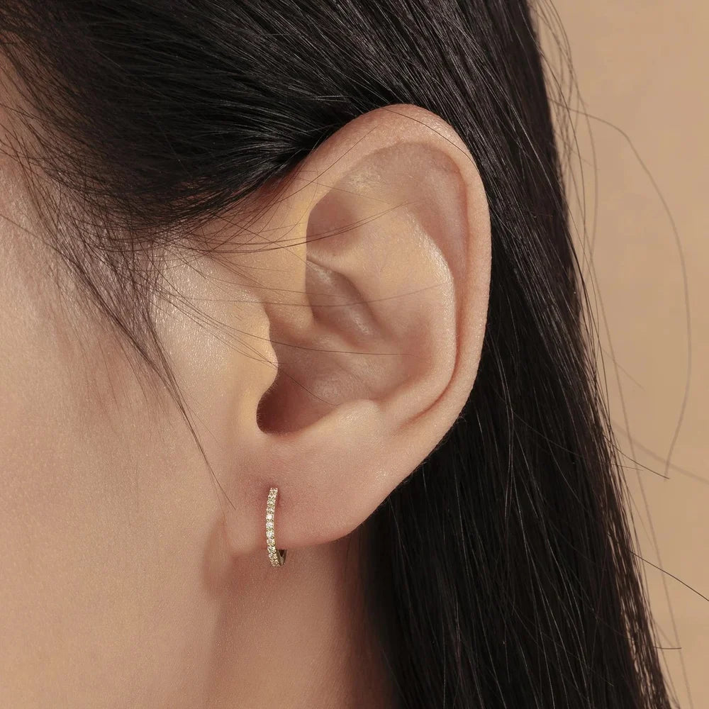 Ola Diamond Pave Single Huggie Earring in 14KW