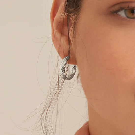 Smooth Twist Hoop Stud Earrings in Silver