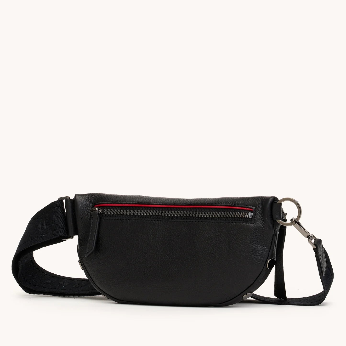 Charles Crossbody Med in Black/ Gunmetal