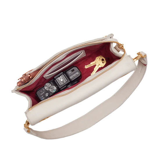 MONTANA CLUTCH SML in Calla LIly White/Gold