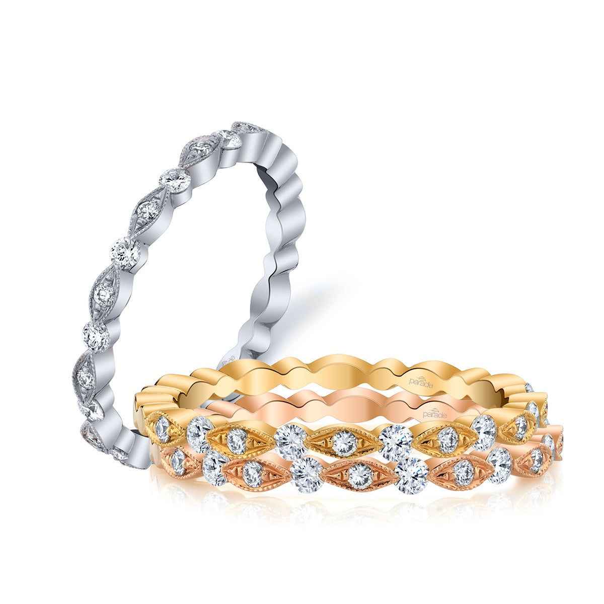 Scalloped Diamond Band in 14K Yellow Gold