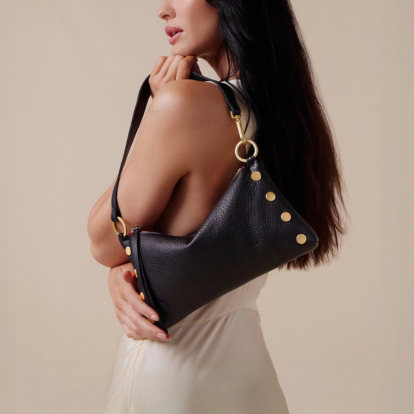 Kyle Sml in Black/Gold/ Red Zip