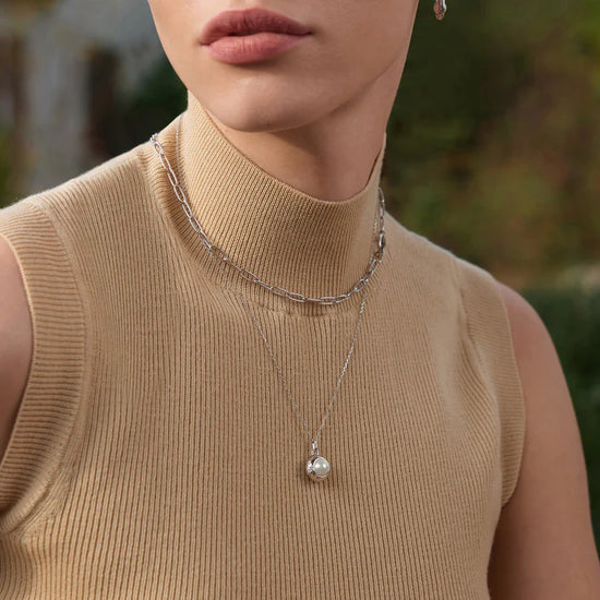Silver Shell Pearl Sphere Pendant Necklace