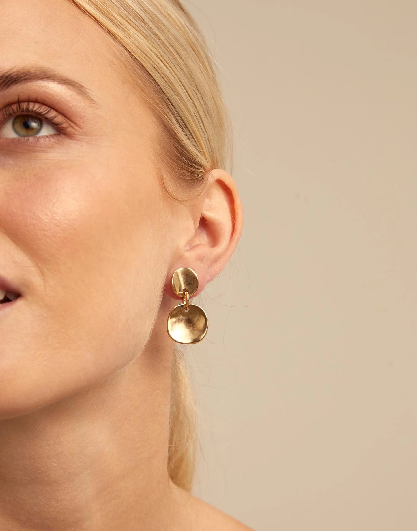 Scales Circle Drop Earrings