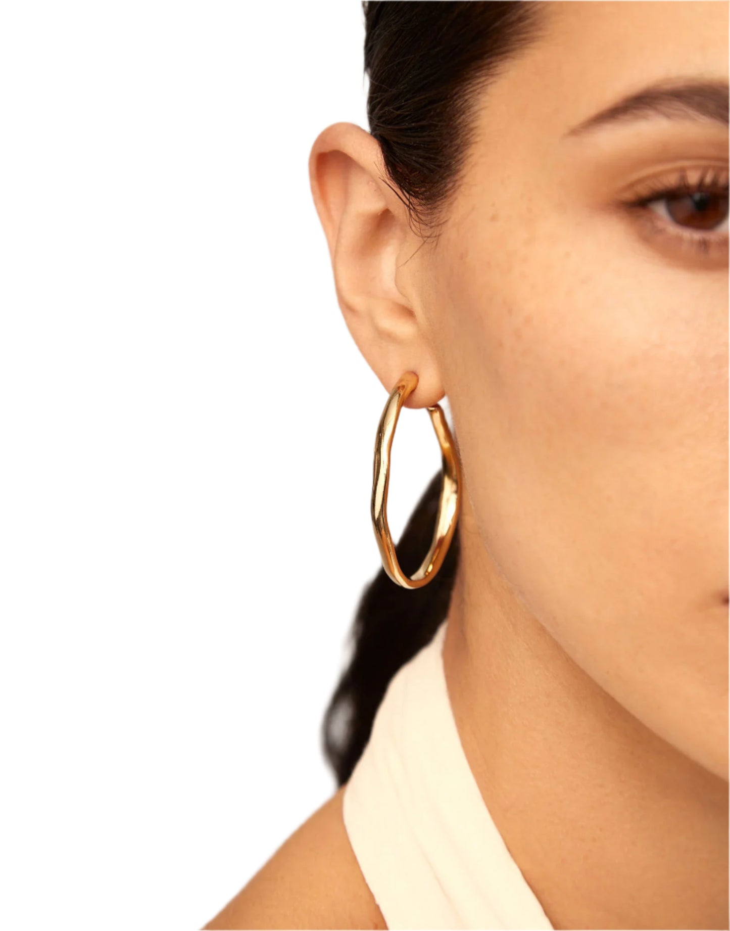 OHMMM Hoop Earrings in Gold