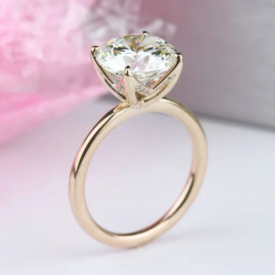 14k White Gold Solitaire Mounting with Diamond Chevron Basket