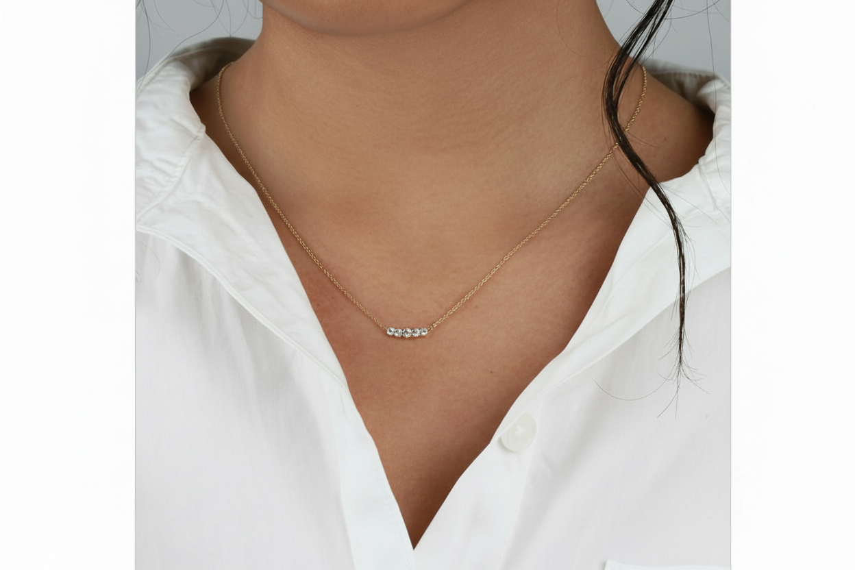 5 Stone Diamond Curved Line Necklace in 14KY