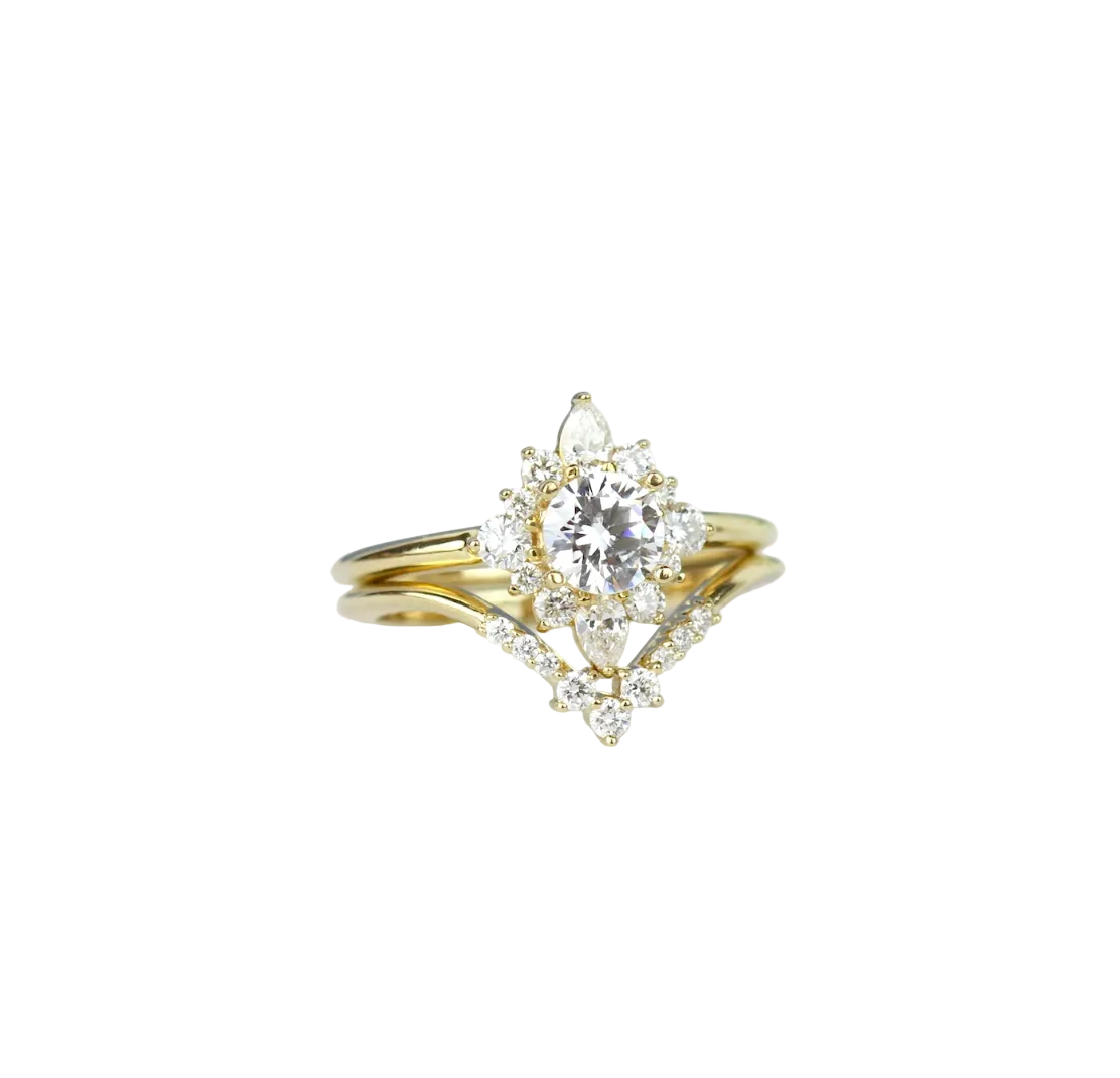 Round Solitaire Semi-Mount Ring with Diamond Shaped Halo in 14K Yellow Gold