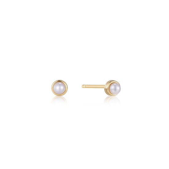 Pearl Cabochon Stud Earrings in Gold