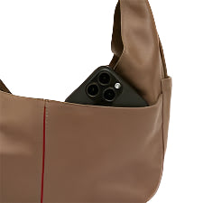 TOM ZIP Med Shoulder Bag in Dune/Silver