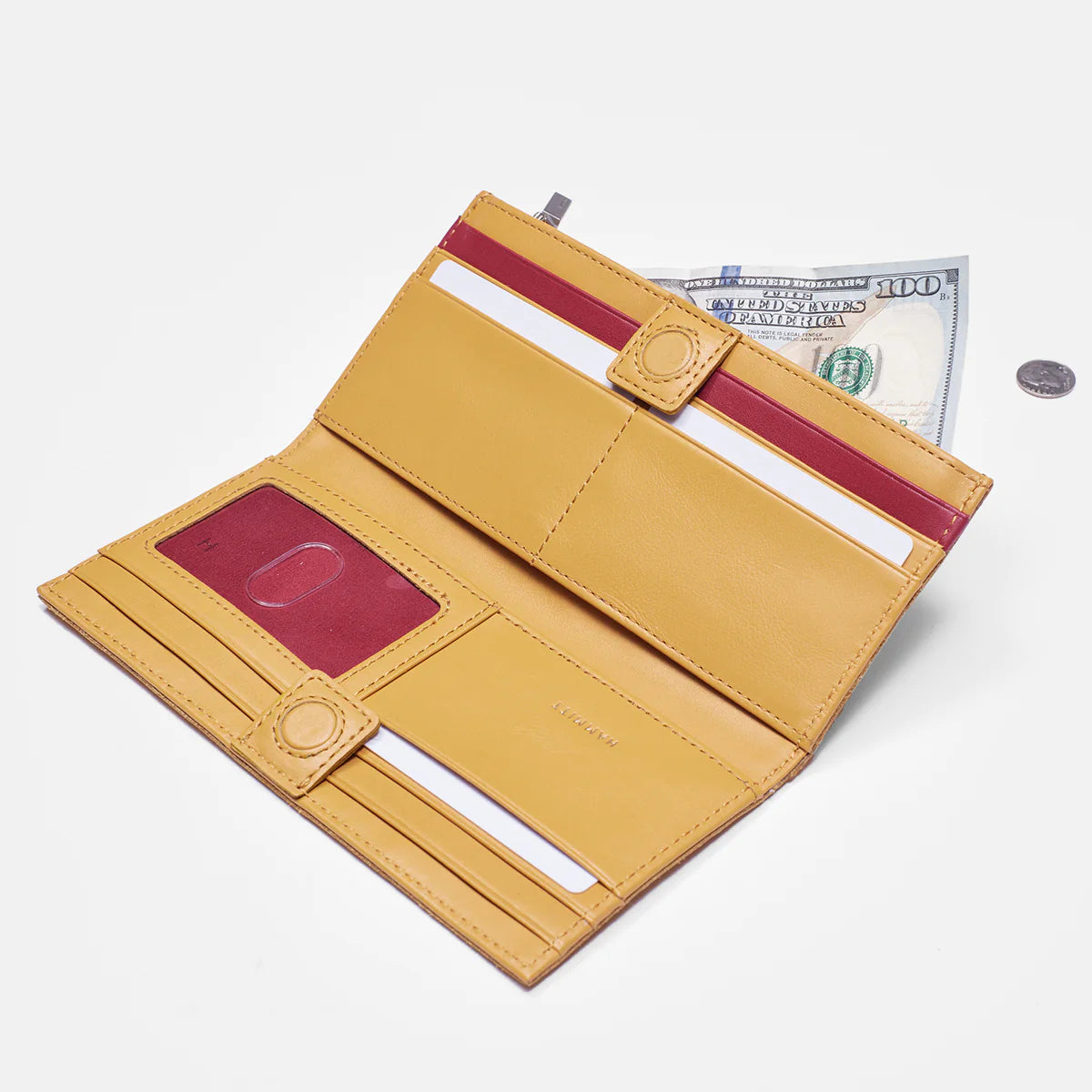 110 NORTH Wallet in Chanterelle/ Silver