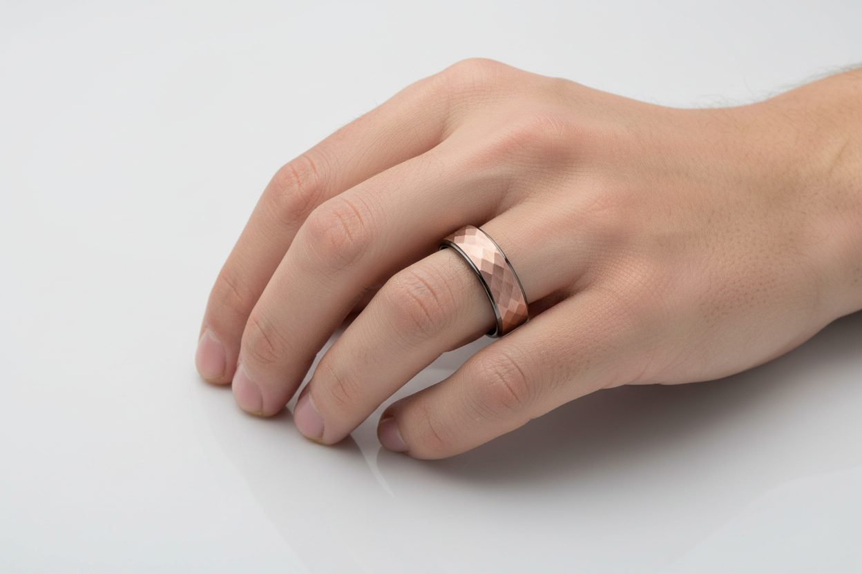 Men's Hand with TG-072 Ring