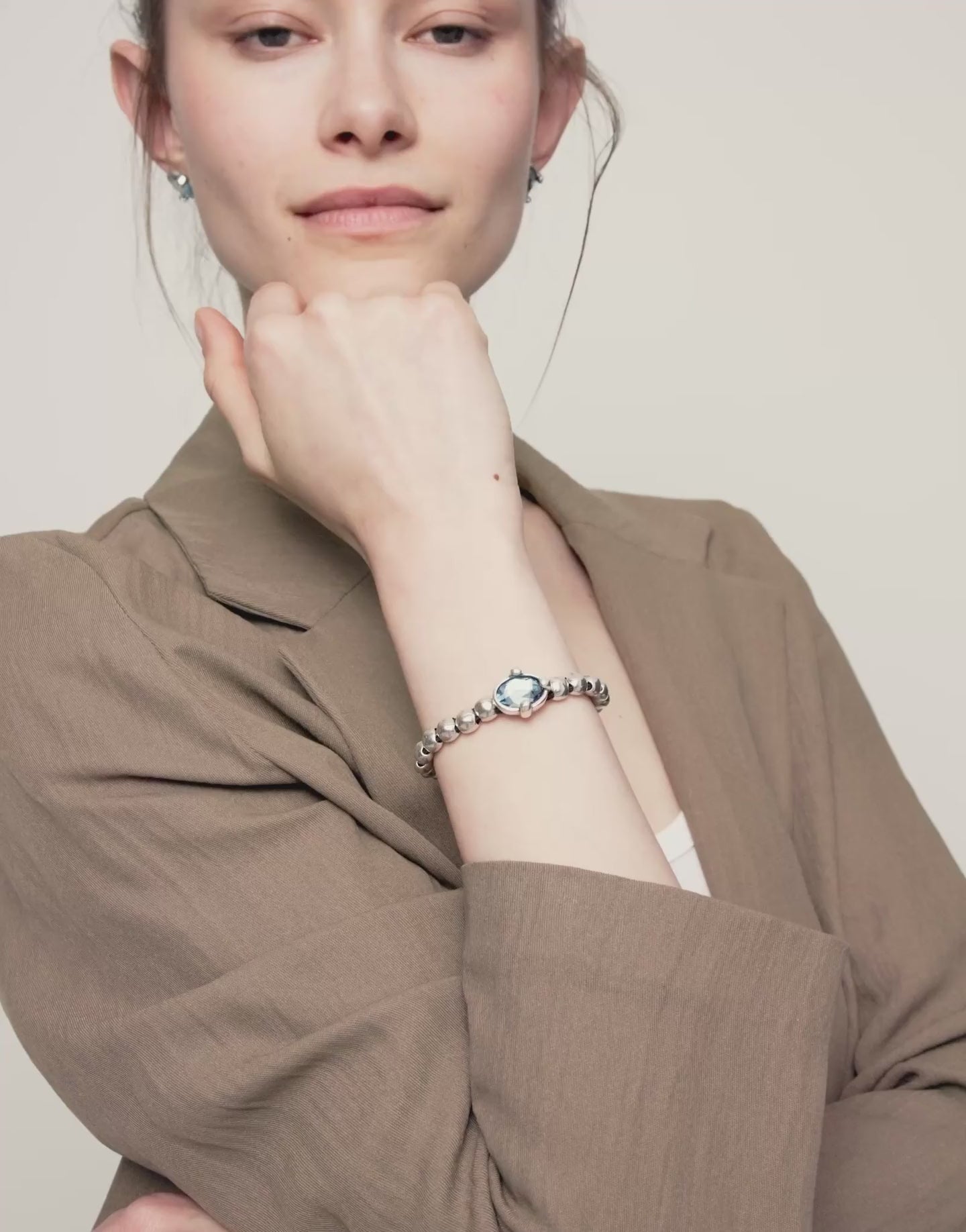 Load and play video in Gallery viewer, Be Dazzling Bracelet in Silver
