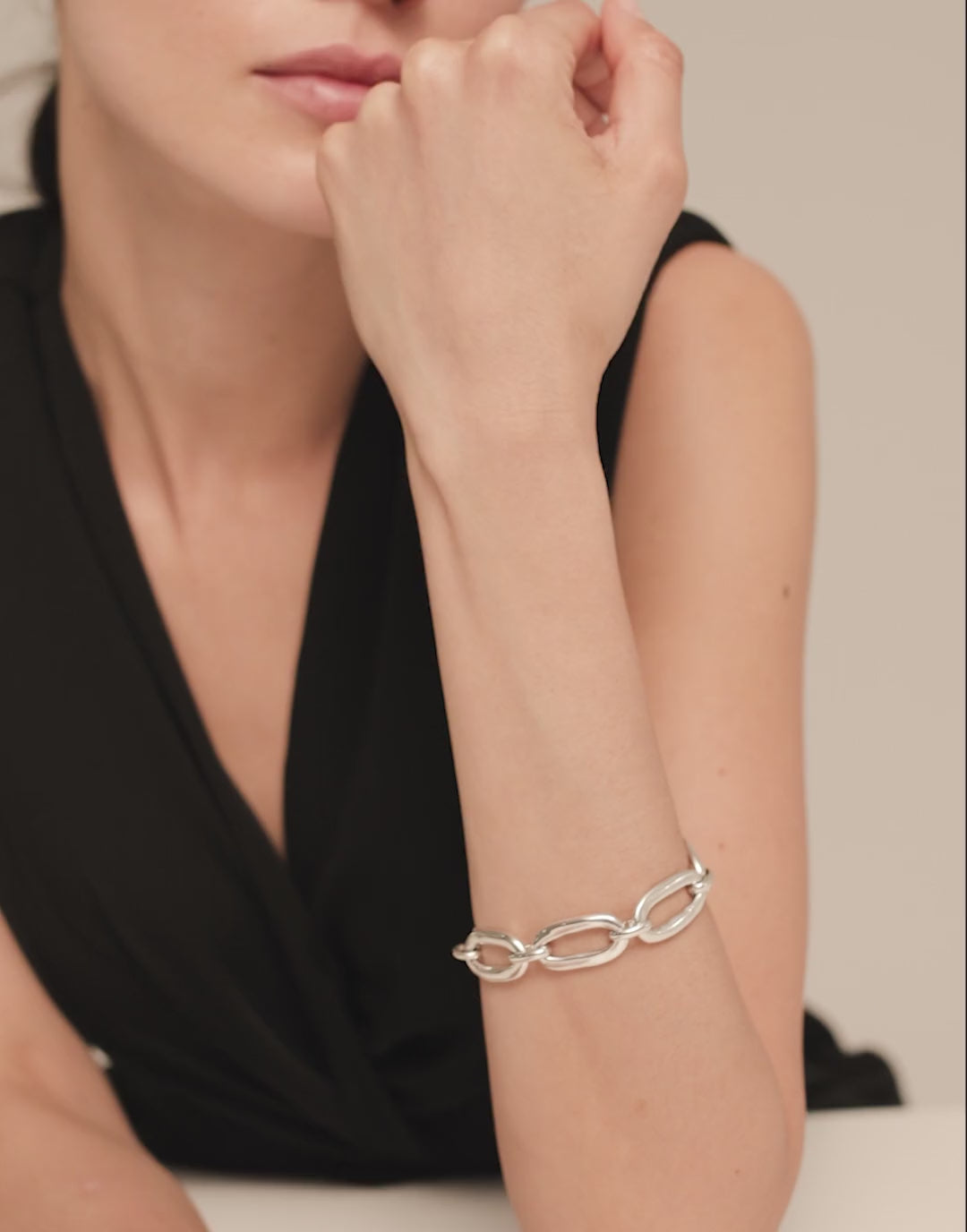 Load and play video in Gallery viewer, Awesome Bracelet

