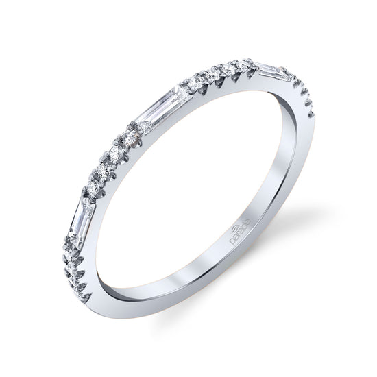 Load image into Gallery viewer, 18k White Gold Band with White and Baguette Diamonds
