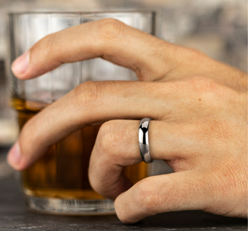 Gold comfort sales fit wedding band