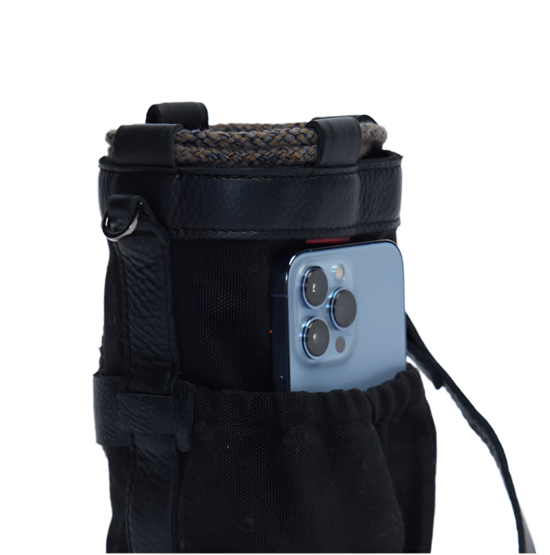 Load image into Gallery viewer, RUNYON Bucket Bag in Black

