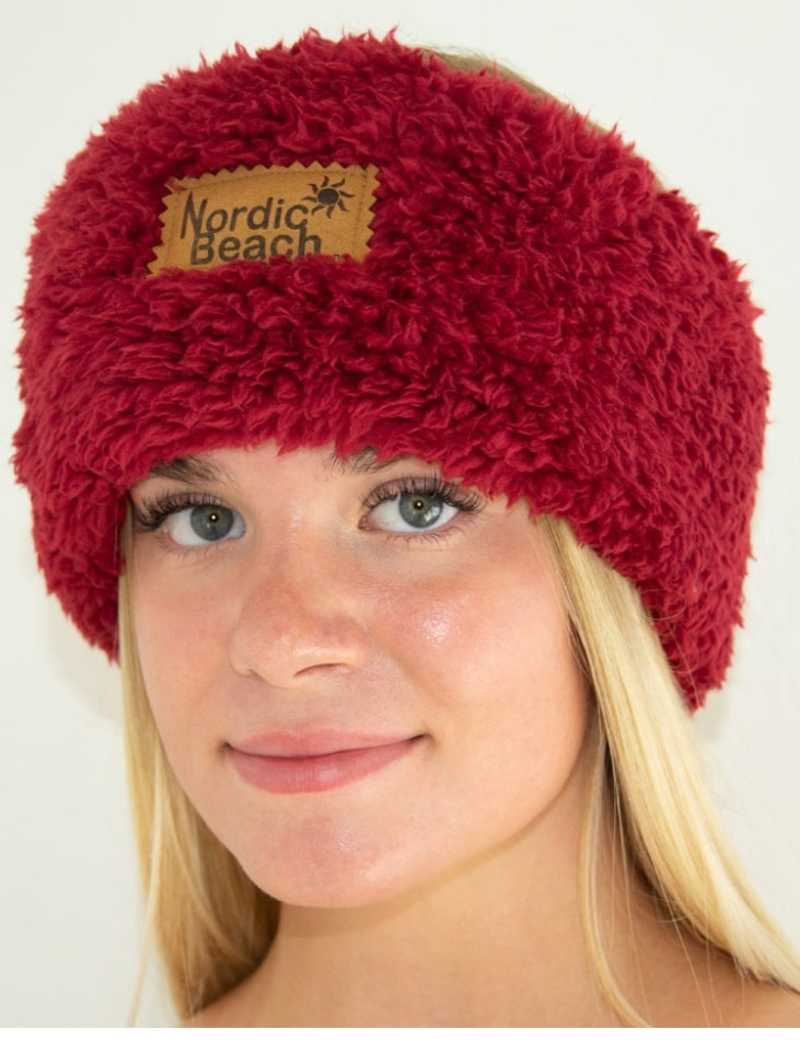 Load image into Gallery viewer, Nordic Beach Red Velvet Cozy Head Wrap
